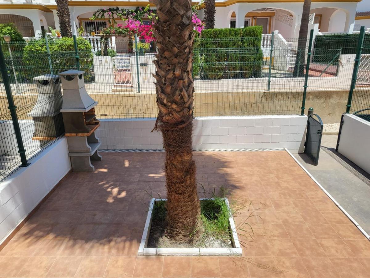 ¡Bajo Precioso Con Salida Directa A La Piscina Comunitaria En Paraiso De Vera! Exterior foto