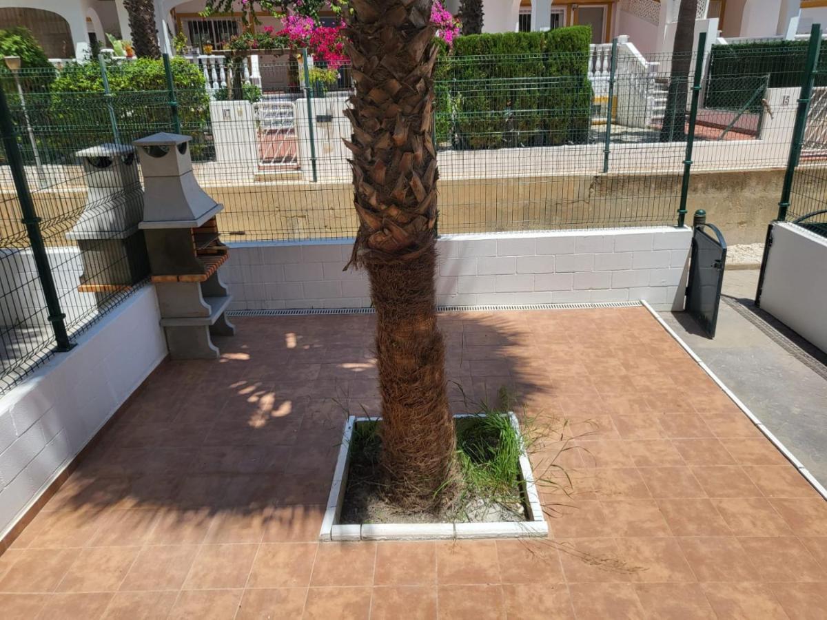 ¡Bajo Precioso Con Salida Directa A La Piscina Comunitaria En Paraiso De Vera! Exterior foto